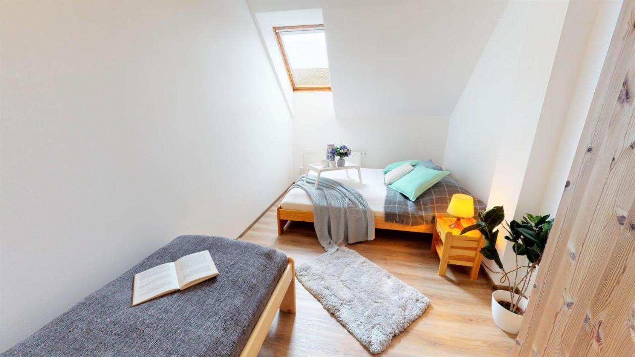 Pension U Sebastiana Hodousice Экстерьер фото